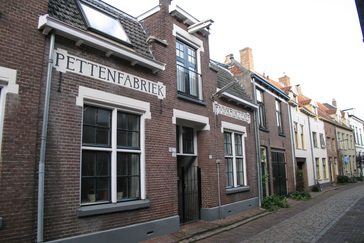 Pettenfabriek Krukziener