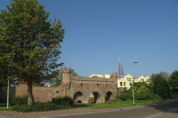 Stadsmuur en Berkelpoort