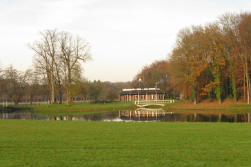 Achtertuin kasteel Enghuizen