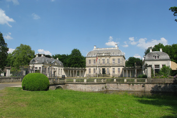 Voorzijde Huize de Voorst