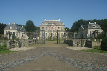 Voorzijde Huize de Voorst