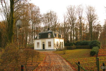 Woning aan de oprijlaan